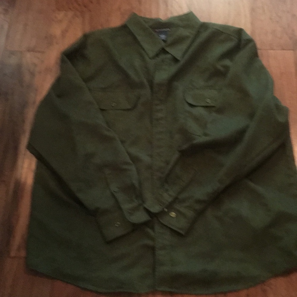 Men’s XXL dress shirt